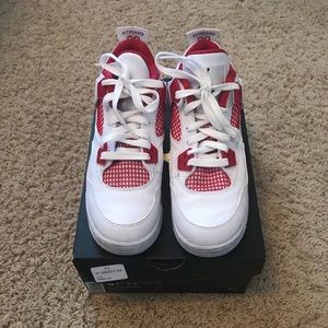 Jordan 4 Retro